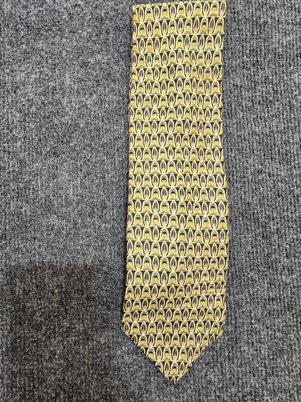 Zanetti Italian Silk Collection Tie • 100% Silk • Gold Navy Geometric Pattern